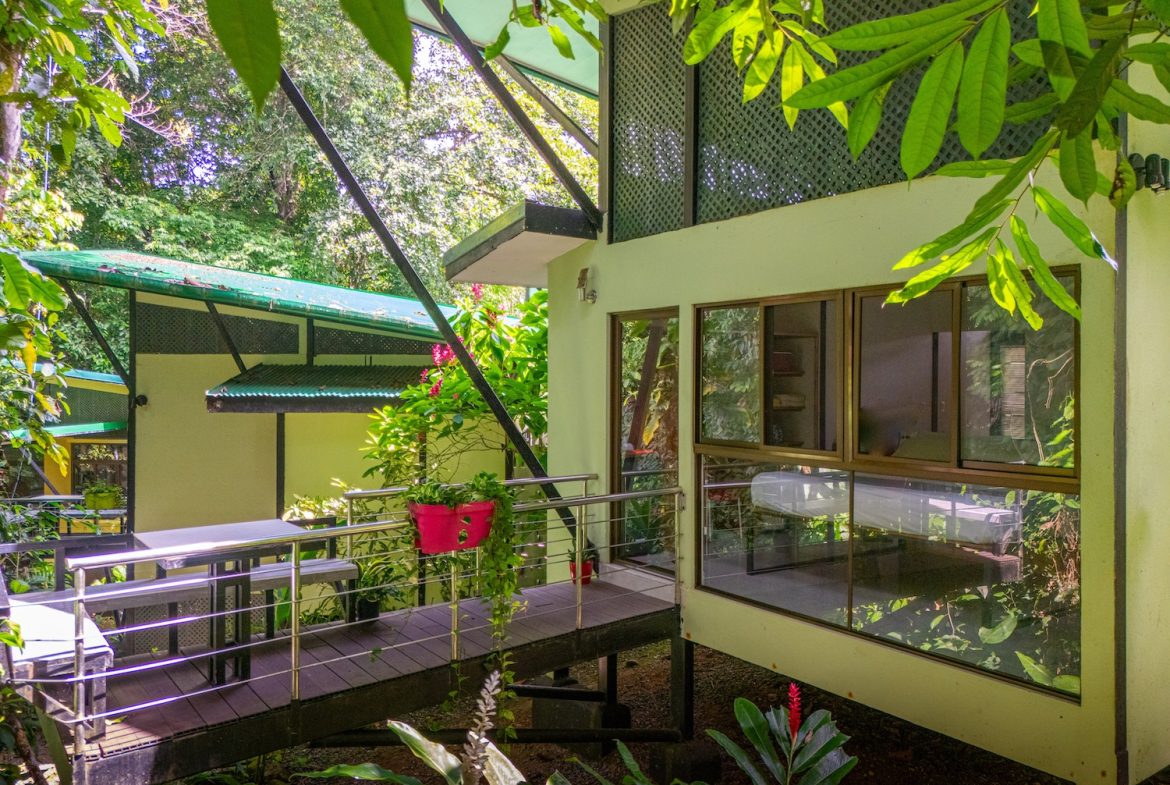 YABA CHIGUI PROPERTY WITH FIVE BEDROOMS, IN OJOCHAL – 0.59 ACRES