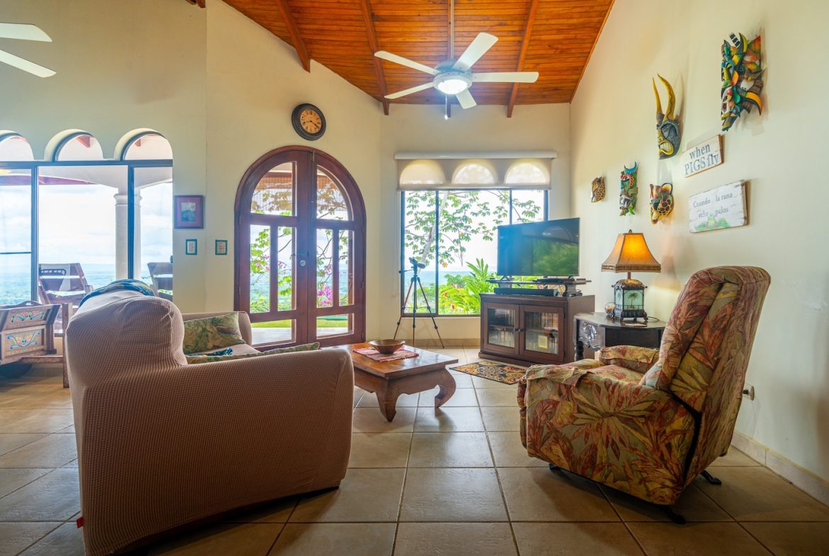 PROPERTY WITH BEAUTIFUL VALLEY VIEWS, IN TRES RIOS NEAR TO THE TOWN – 3.48 ACRES