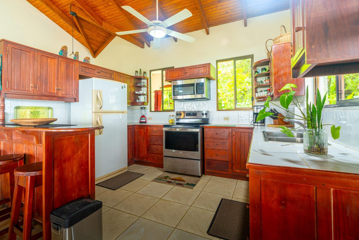 PROPERTY WITH BEAUTIFUL VALLEY VIEWS, IN TRES RIOS NEAR TO THE TOWN – 3.48 ACRES