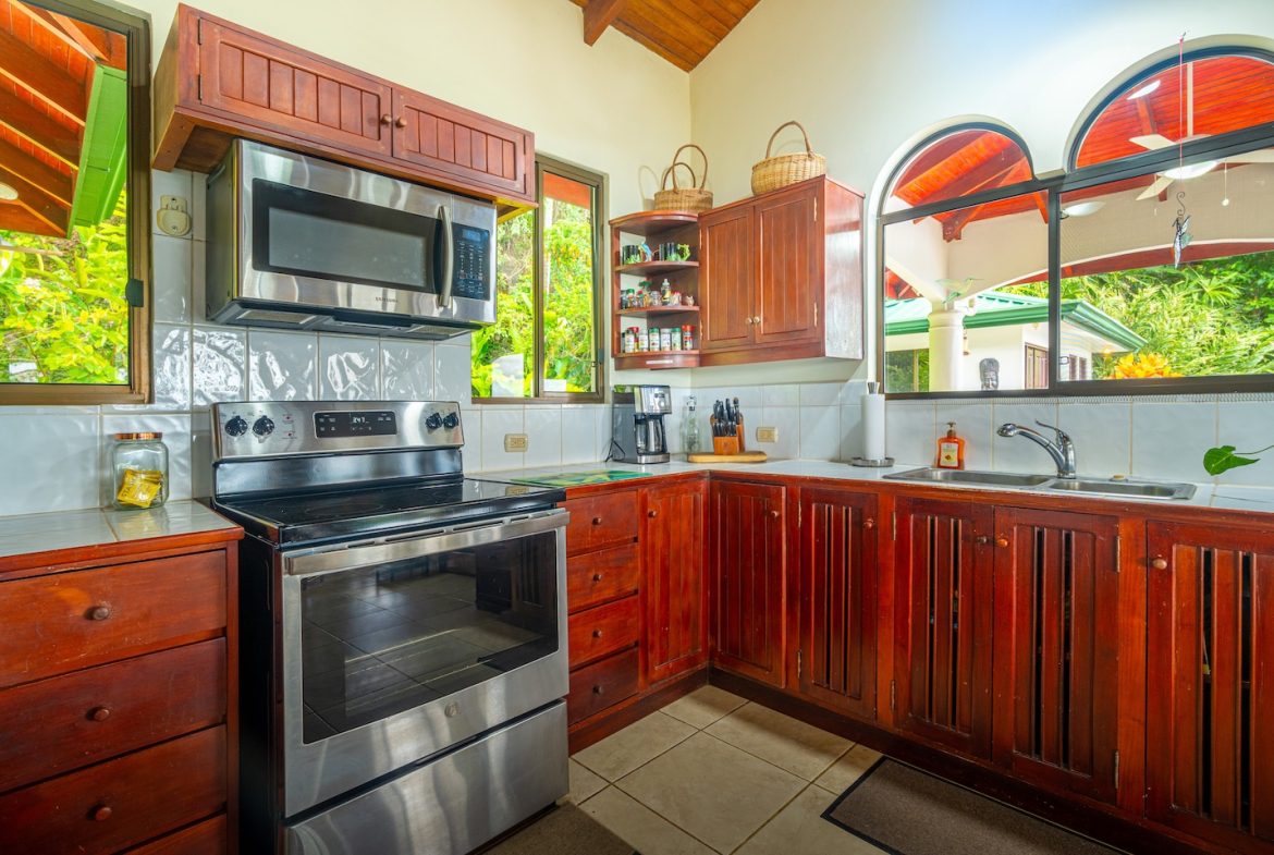 PROPERTY WITH BEAUTIFUL VALLEY VIEWS, IN TRES RIOS NEAR TO THE TOWN – 3.48 ACRES