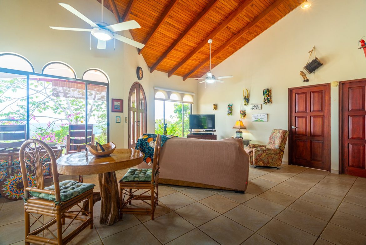 PROPERTY WITH BEAUTIFUL VALLEY VIEWS, IN TRES RIOS NEAR TO THE TOWN – 3.48 ACRES