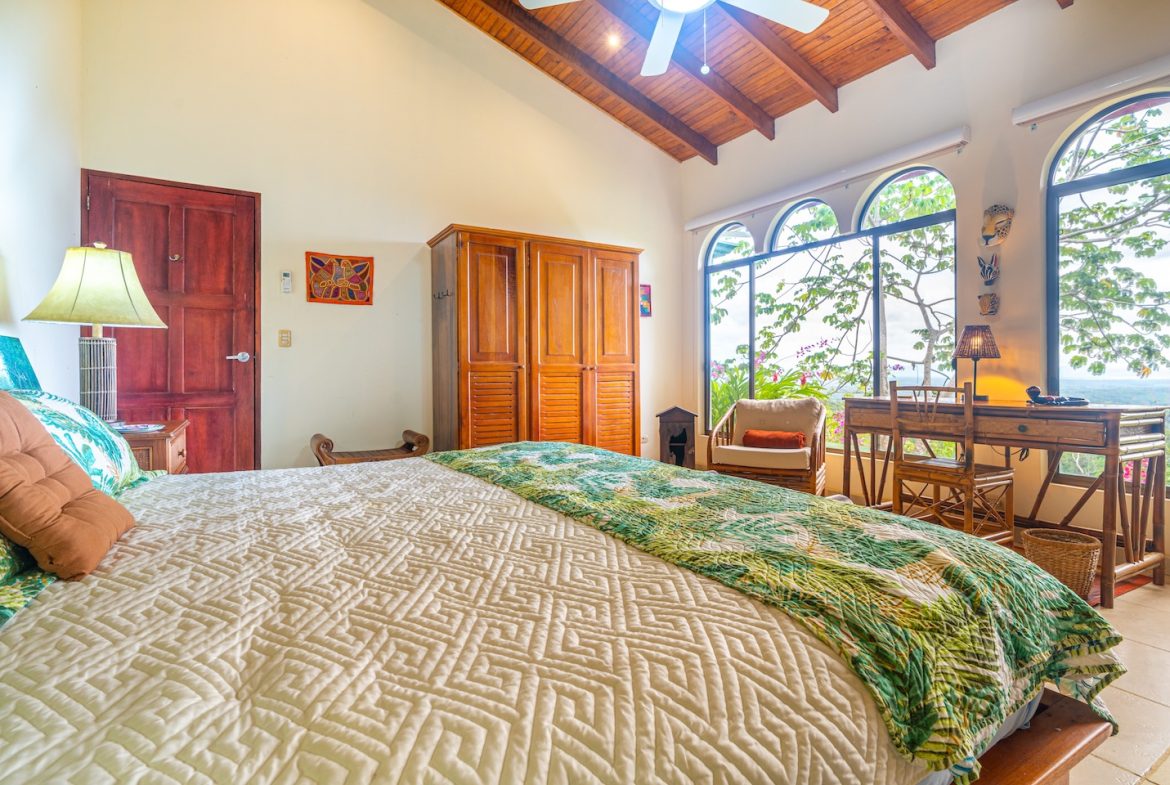 PROPERTY WITH BEAUTIFUL VALLEY VIEWS, IN TRES RIOS NEAR TO THE TOWN – 3.48 ACRES