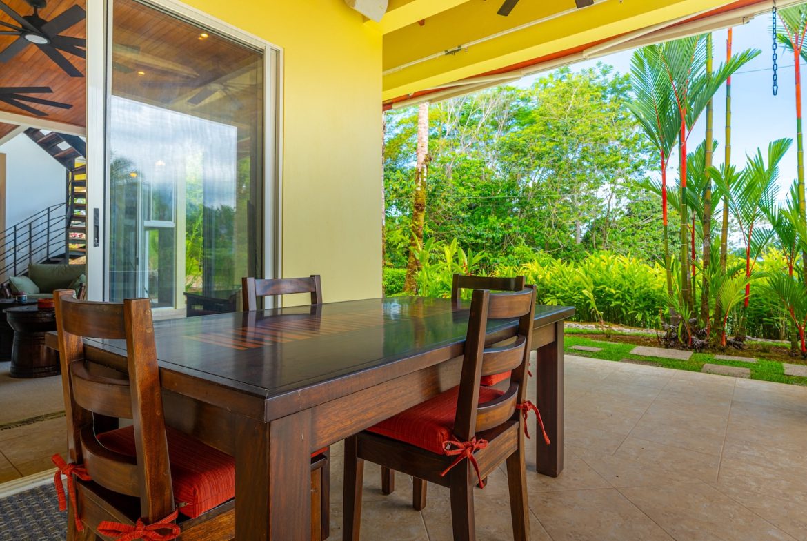 CASA ORQUIDEA PROPERTY WITH TWO BEDROOMS AND PANORAMIC VALLEY VIEWS, IN OJOCHAL – 0.32 ACRES