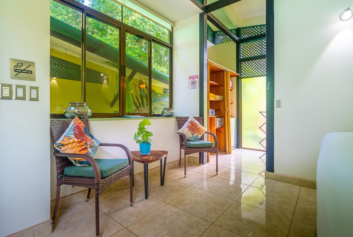 YABA CHIGUI PROPERTY WITH FIVE BEDROOMS, IN OJOCHAL – 0.59 ACRES