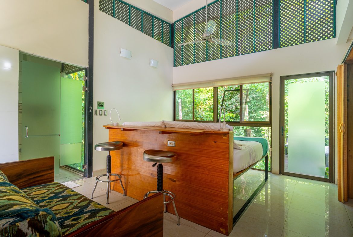 YABA CHIGUI PROPERTY WITH FIVE BEDROOMS, IN OJOCHAL – 0.59 ACRES