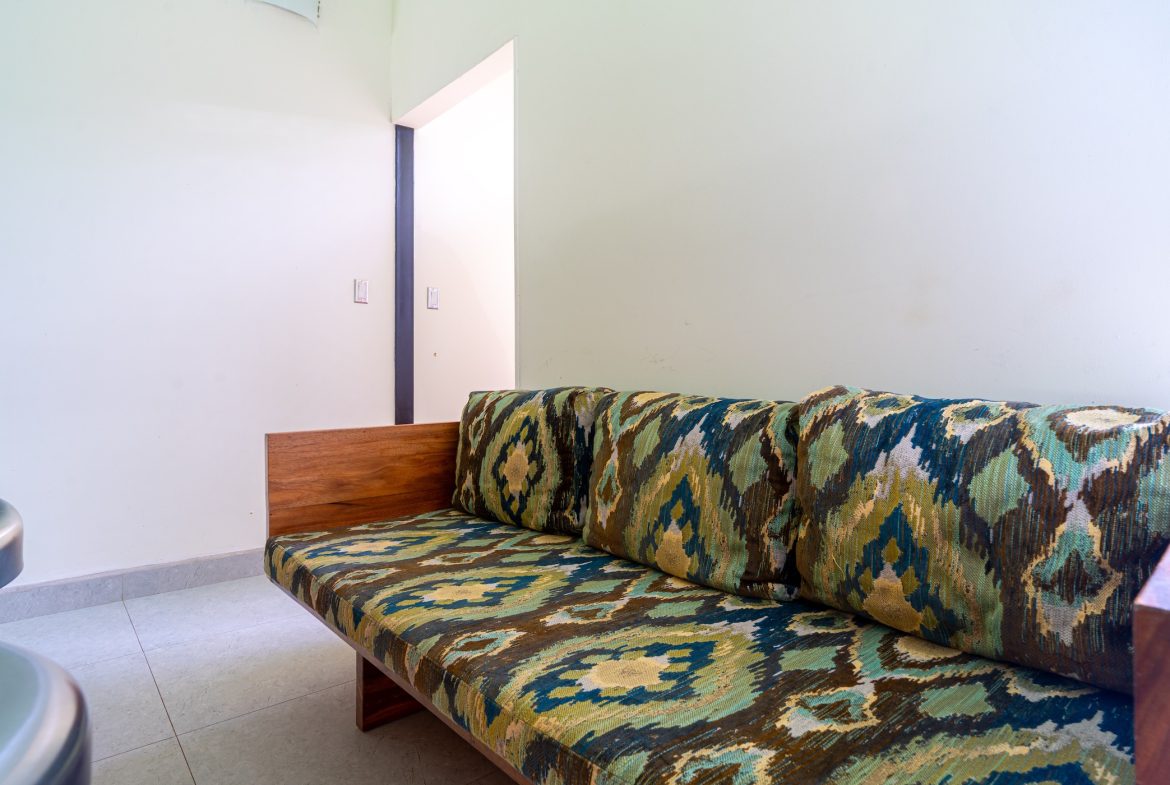 YABA CHIGUI PROPERTY WITH FIVE BEDROOMS, IN OJOCHAL – 0.59 ACRES