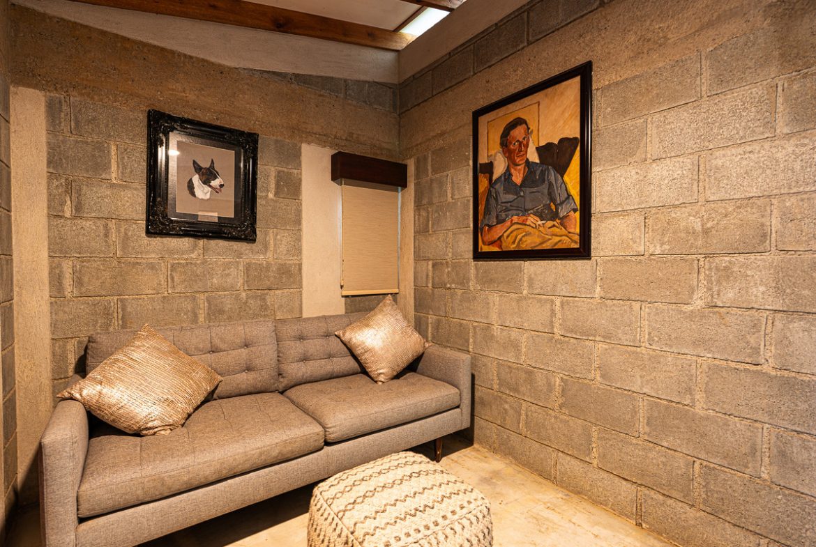 MOUNTAIN PROPERTY WITH TWO BEDROOMS AND SOLAR POWERED, IN TINAMASTES – 5.4 ACRES