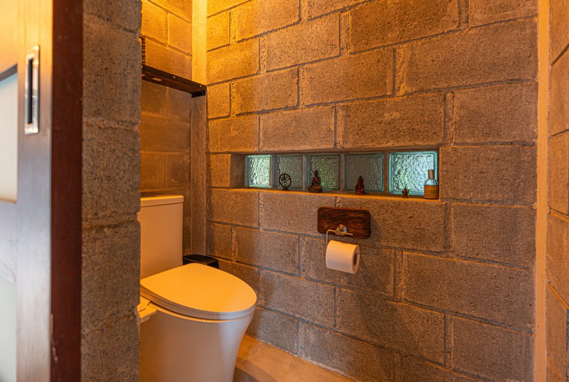 MOUNTAIN PROPERTY WITH TWO BEDROOMS AND SOLAR POWERED, IN TINAMASTES – 5.4 ACRES