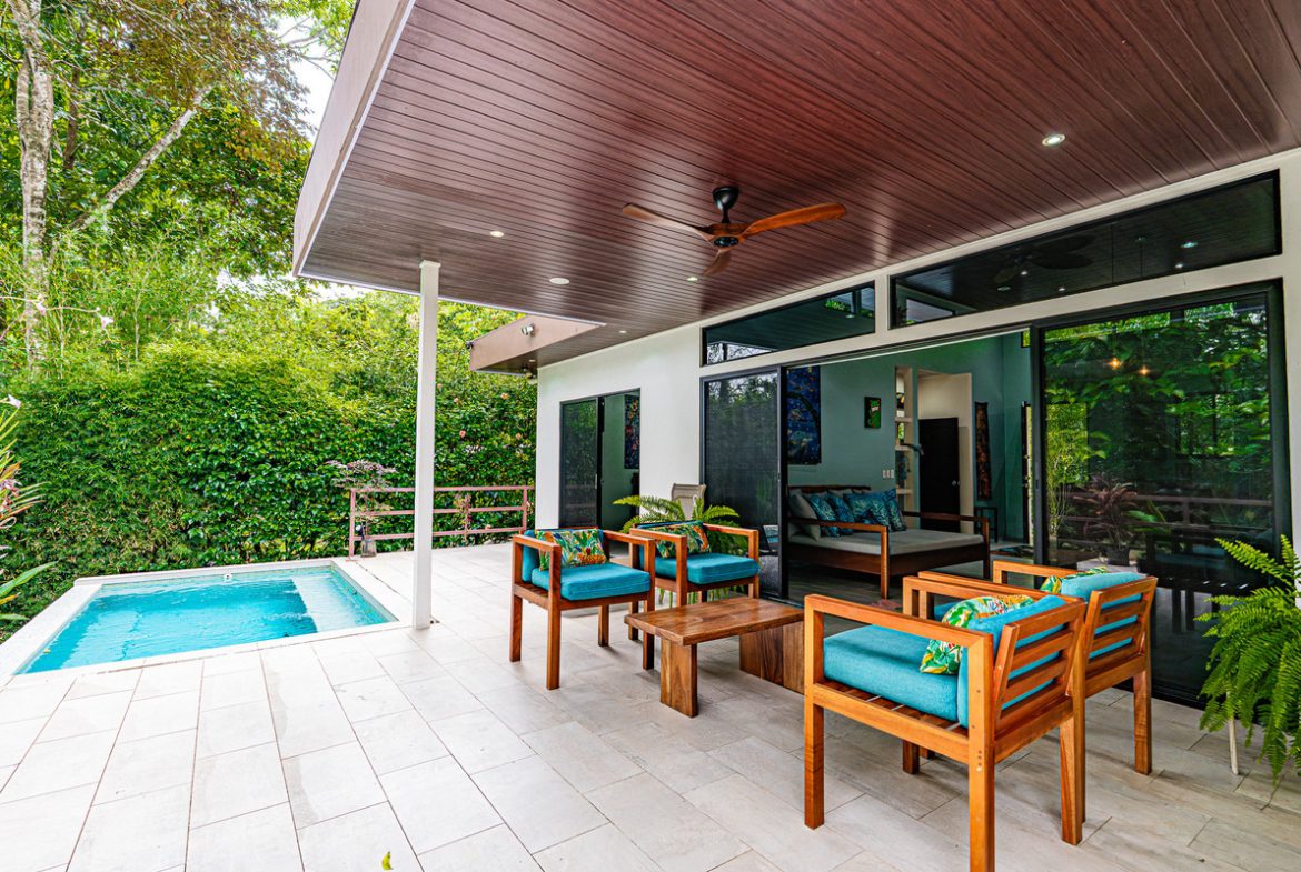 OASIS PROPERTY WITH THREE BEDROOMS NEAR TO THE RIVER, IN BARU – 0.69 ACRES