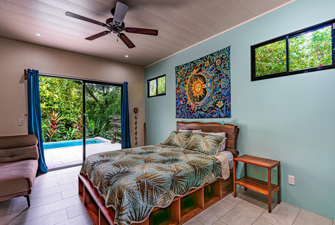 OASIS PROPERTY WITH THREE BEDROOMS NEAR TO THE RIVER, IN BARU – 0.69 ACRES
