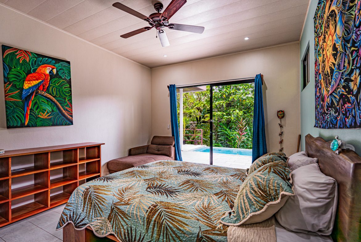 OASIS PROPERTY WITH THREE BEDROOMS NEAR TO THE RIVER, IN BARU – 0.69 ACRES