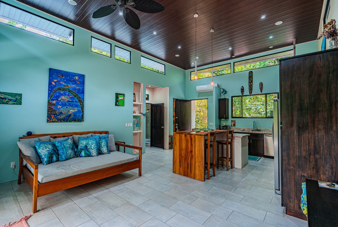 OASIS PROPERTY WITH THREE BEDROOMS NEAR TO THE RIVER, IN BARU – 0.69 ACRES