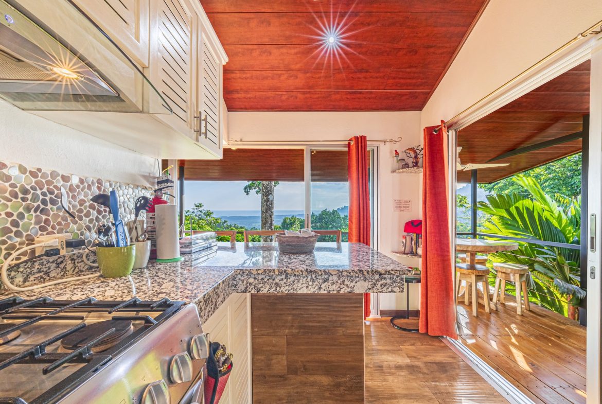 LUXURY PROPERTY WITH FOUR BEDROOMS AND SUNSET VIEWS, IN PORTALON – 3.95 ACRES