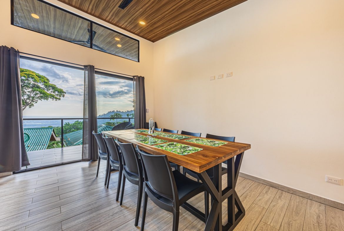 LUXURY PROPERTY WITH FOUR BEDROOMS AND SUNSET VIEWS, IN PORTALON – 3.95 ACRES