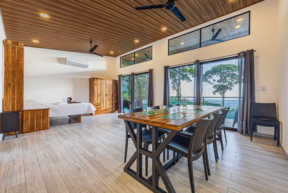 LUXURY PROPERTY WITH FOUR BEDROOMS AND SUNSET VIEWS, IN PORTALON – 3.95 ACRES