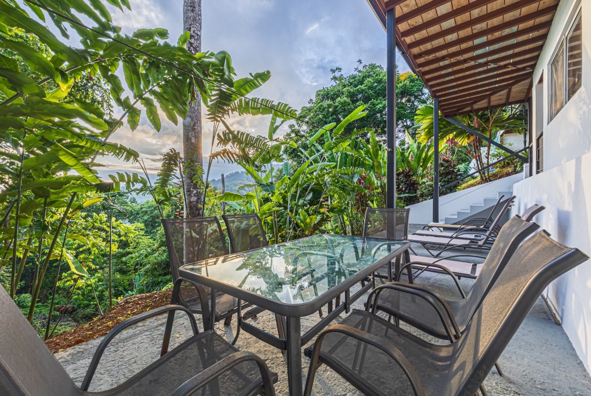 LUXURY PROPERTY WITH FOUR BEDROOMS AND SUNSET VIEWS, IN PORTALON – 3.95 ACRES