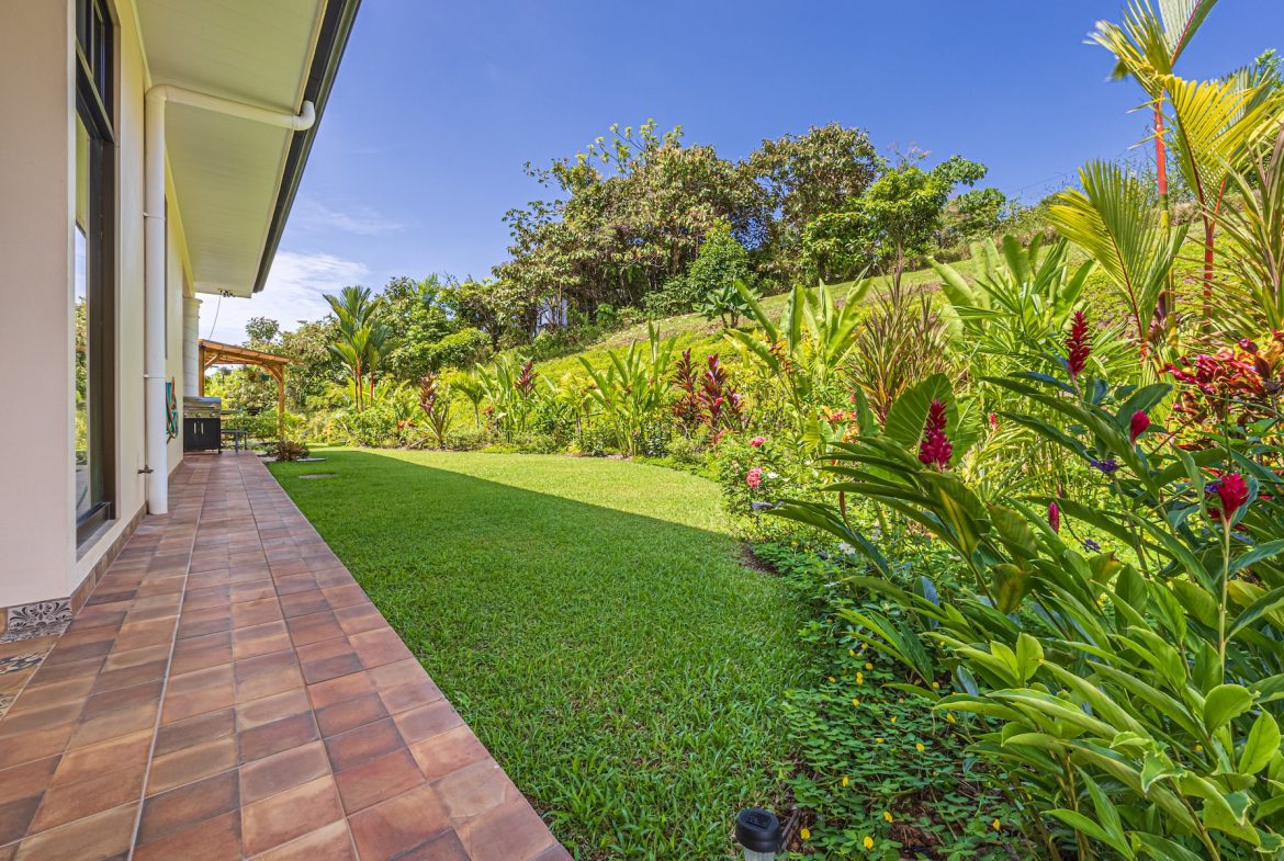 CASA CRYSTAL LUXURY PROPERTY WITH OCEAN AND VALLEY VIEWS, IN PORTALON – 1.2 ACRES