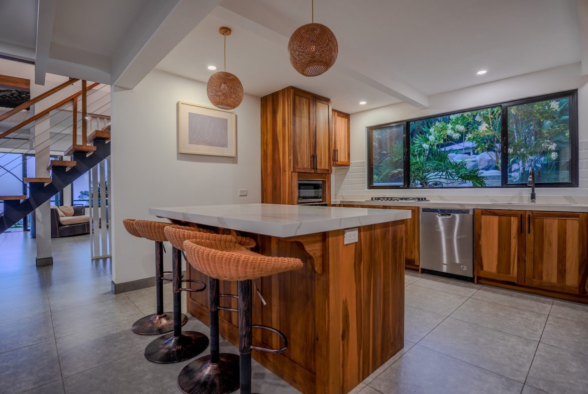 CASA LA ROCA JUNGLE PROPERTY WITH THREE BEDROOMS, IN UVITA  – 4.06 ACRES