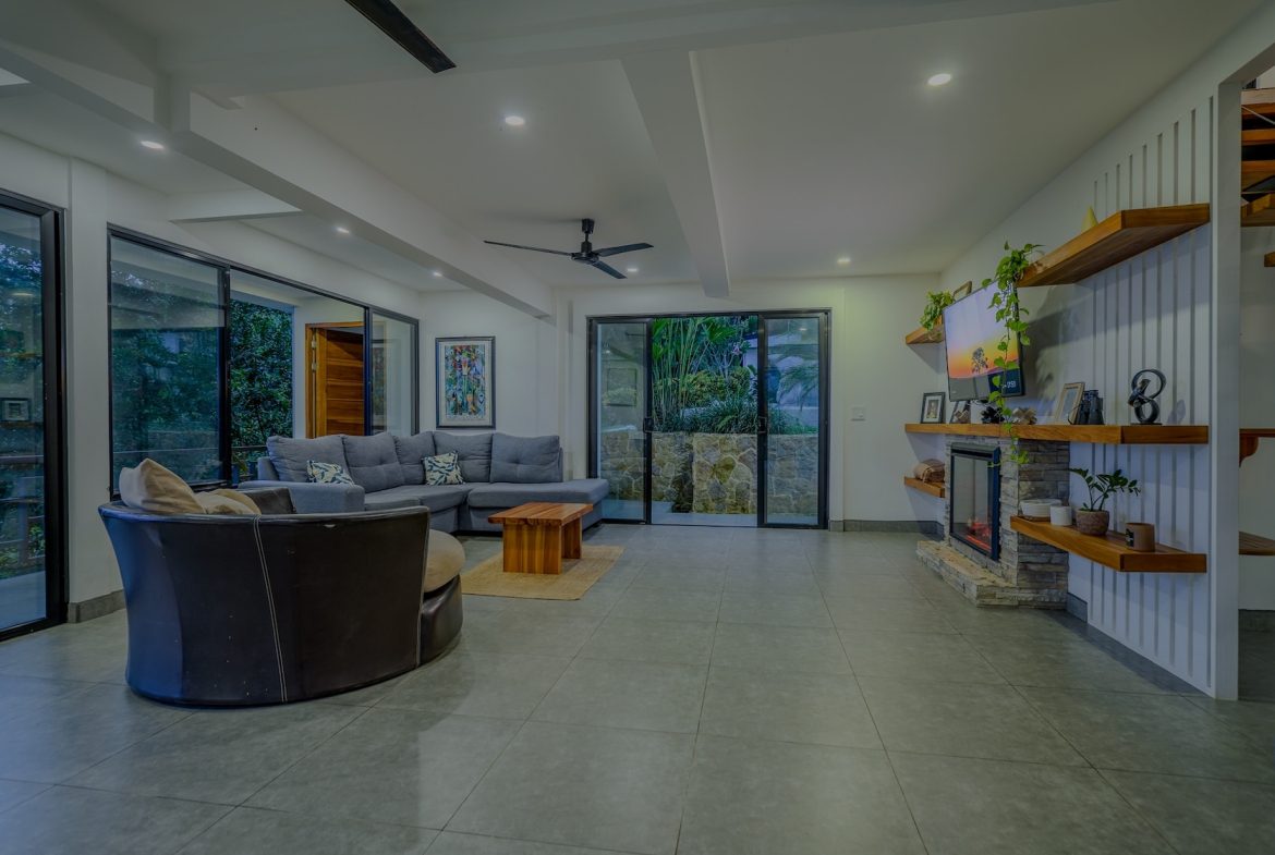 CASA LA ROCA JUNGLE PROPERTY WITH THREE BEDROOMS, IN UVITA  – 4.06 ACRES