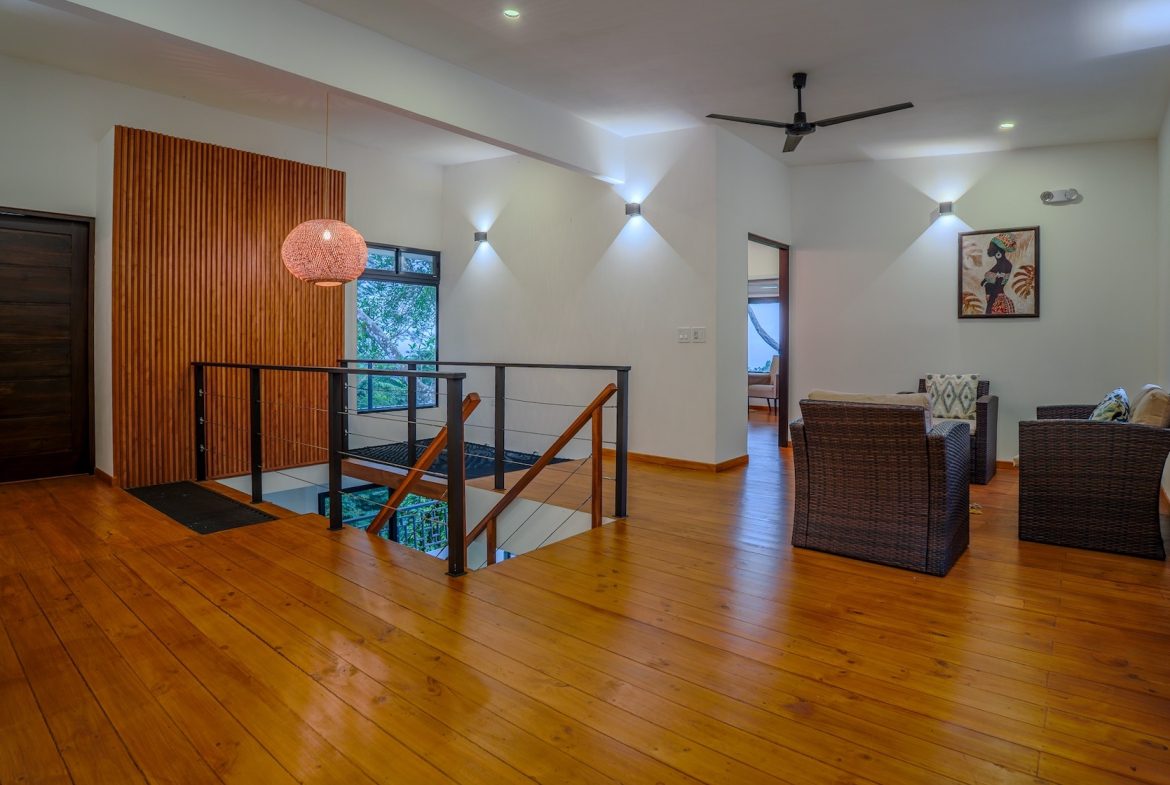 CASA LA ROCA JUNGLE PROPERTY WITH THREE BEDROOMS, IN UVITA  – 4.06 ACRES
