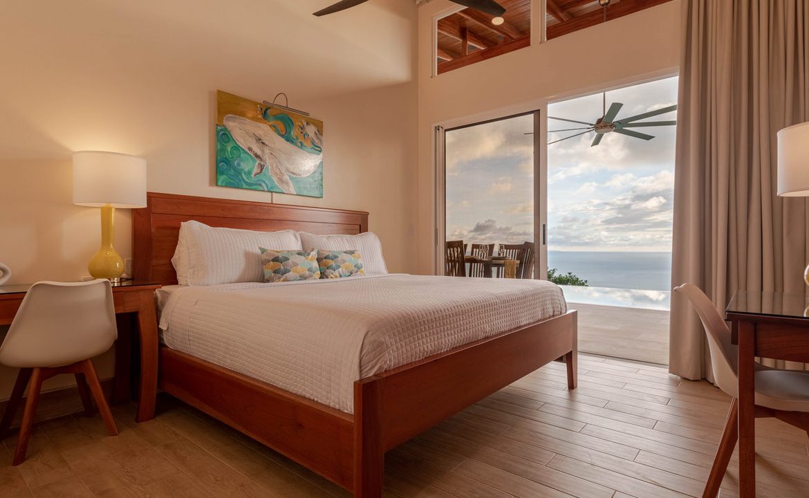 MOUNTAIN PROPERTY WITH FOUR BEDROOMS AND PANORAMIC OCEAN VIEWS, IN BALLENA – 2 ACRES