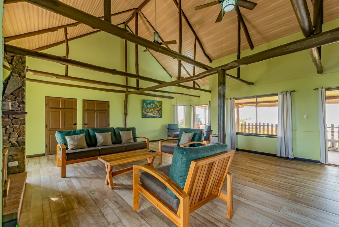 MOUNTAIN PROPERTY IN THE HIGHEST OF TRES RIOS WITH THREE BEDROOMS AND AMAZING VIEWS – 1.8 ACRES