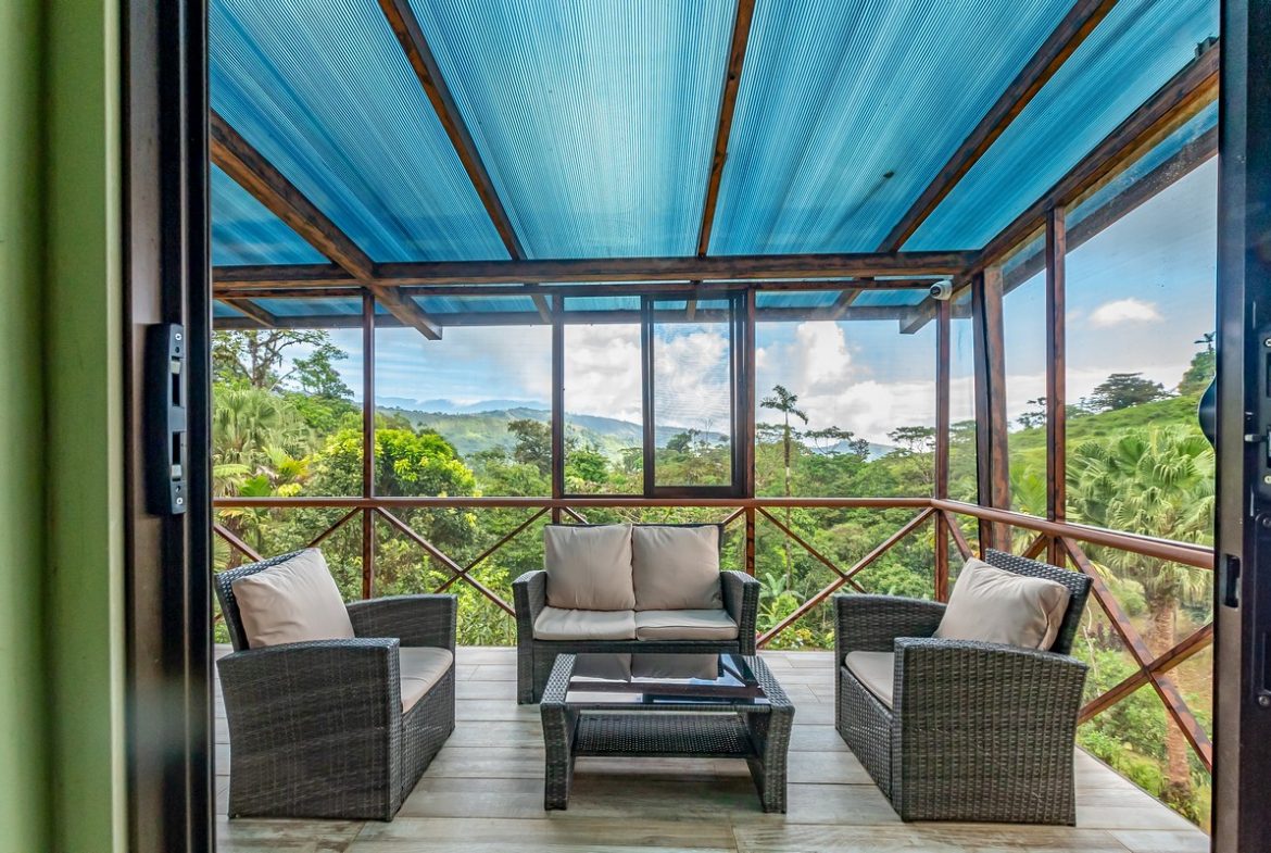 MOUNTAIN PROPERTY IN THE HIGHEST OF TRES RIOS WITH THREE BEDROOMS AND AMAZING VIEWS – 1.8 ACRES