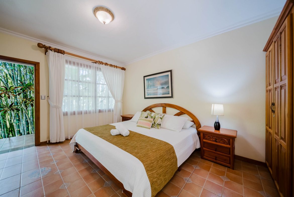 VILLA AMBIENTE BOUTIQUE HOTEL WITH NINE BEDROOMS IN THE MIDDLE OF THE NATURE IN DOMINICALITO – 11.9 ACRES