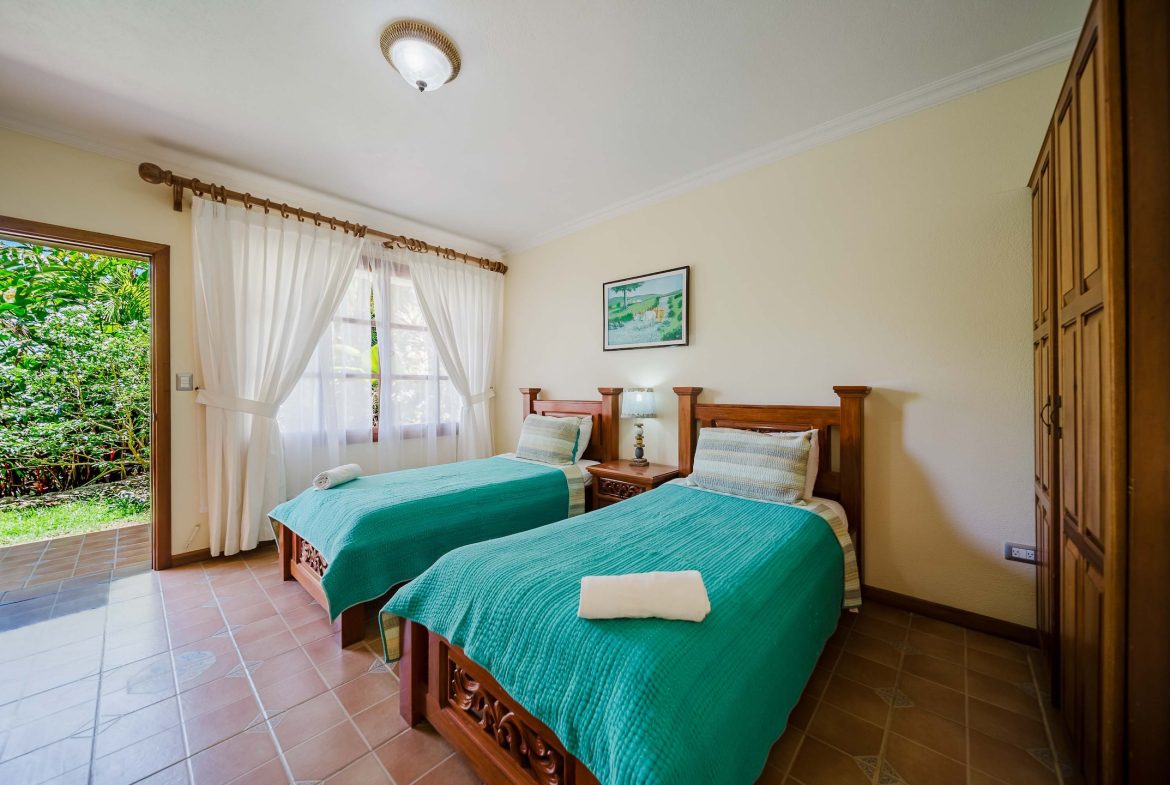 VILLA AMBIENTE BOUTIQUE HOTEL WITH NINE BEDROOMS IN THE MIDDLE OF THE NATURE IN DOMINICALITO – 11.9 ACRES