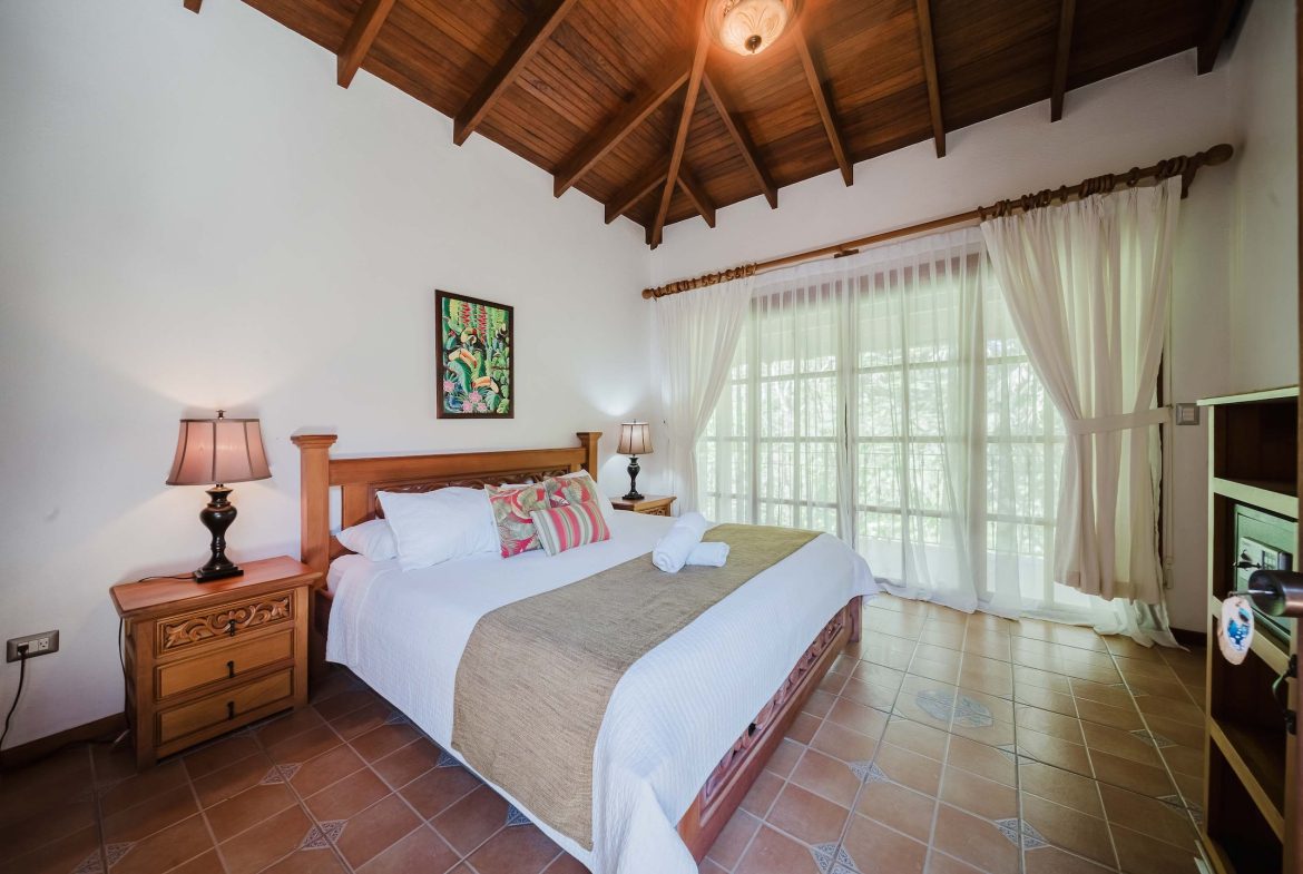 VILLA AMBIENTE BOUTIQUE HOTEL WITH NINE BEDROOMS IN THE MIDDLE OF THE NATURE IN DOMINICALITO – 11.9 ACRES