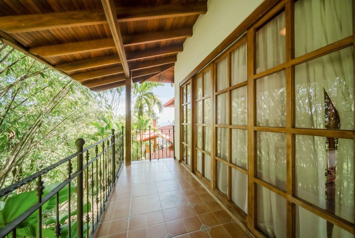 VILLA AMBIENTE BOUTIQUE HOTEL WITH NINE BEDROOMS IN THE MIDDLE OF THE NATURE IN DOMINICALITO – 11.9 ACRES