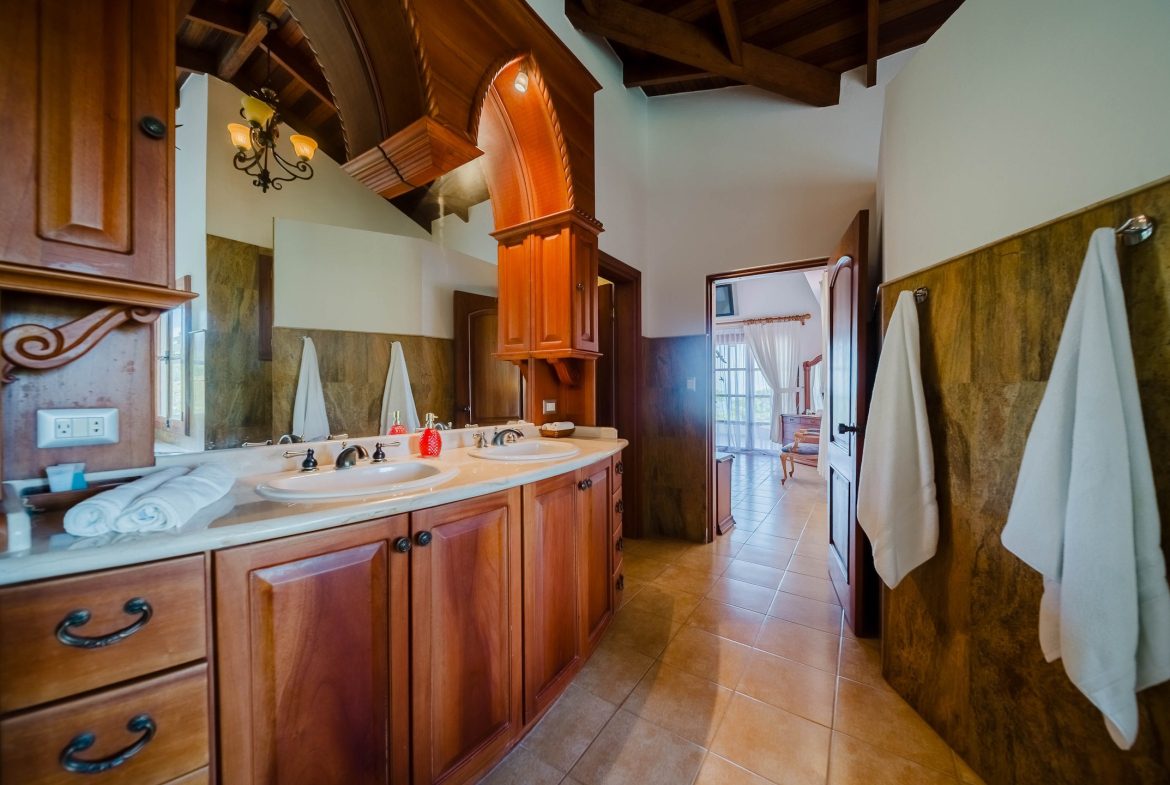 VILLA AMBIENTE BOUTIQUE HOTEL WITH NINE BEDROOMS IN THE MIDDLE OF THE NATURE IN DOMINICALITO – 11.9 ACRES