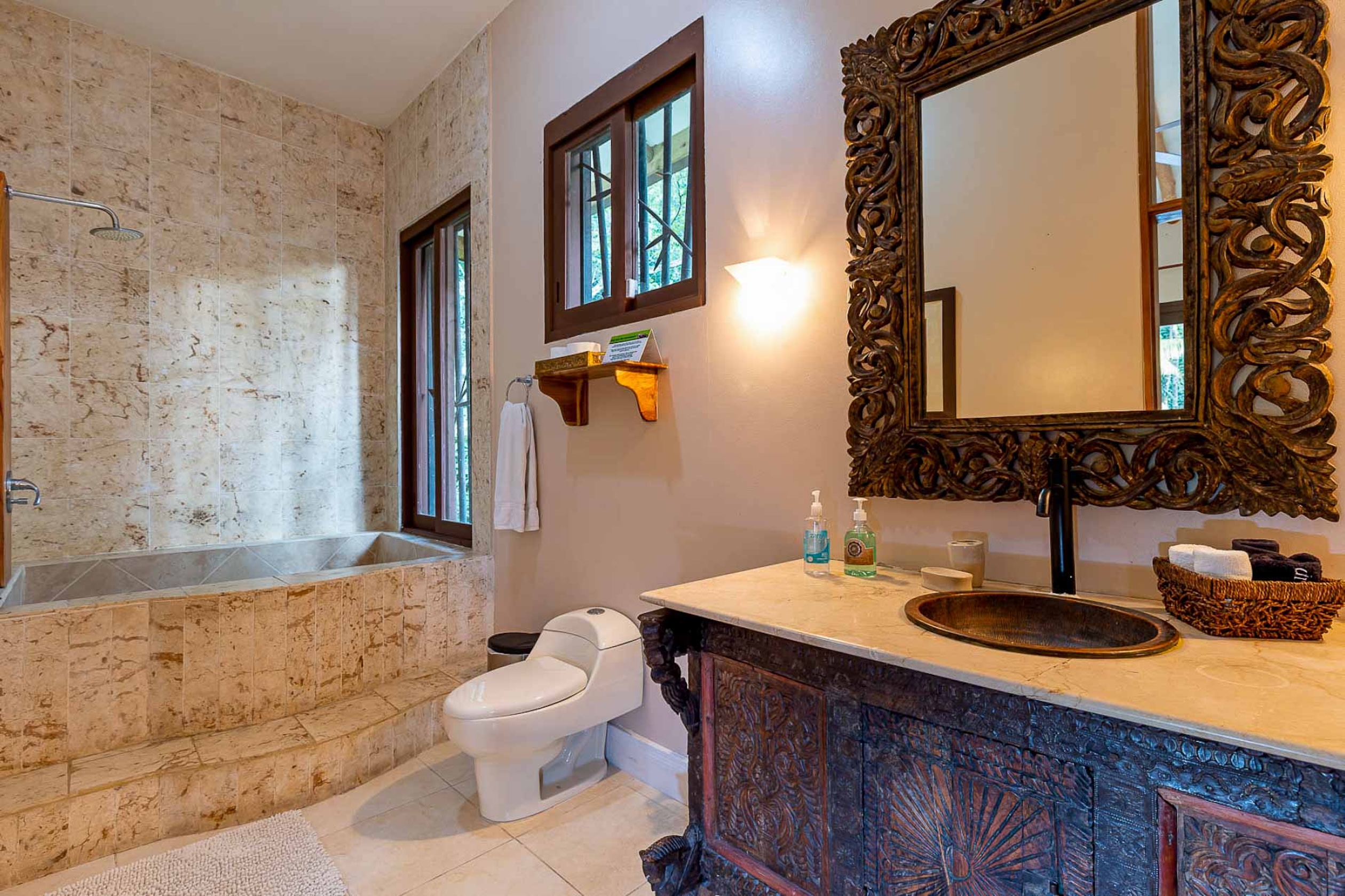 VILLA MICHELINA – BALINESE INSPIRED LUXURY VILLA, IN MANUEL ANTONIO – 1.26 ACRES