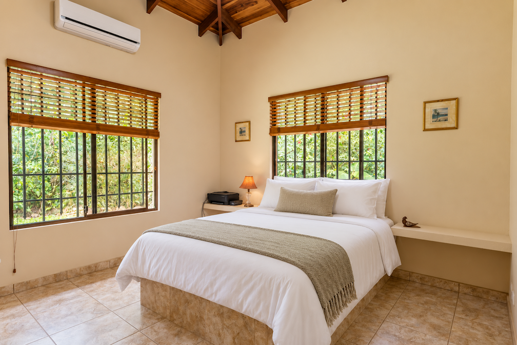 TROPICAL HOME WITH 2-BEDROOM POOL AND STREAM, IN OJOCHAL – 1.6 ACRES