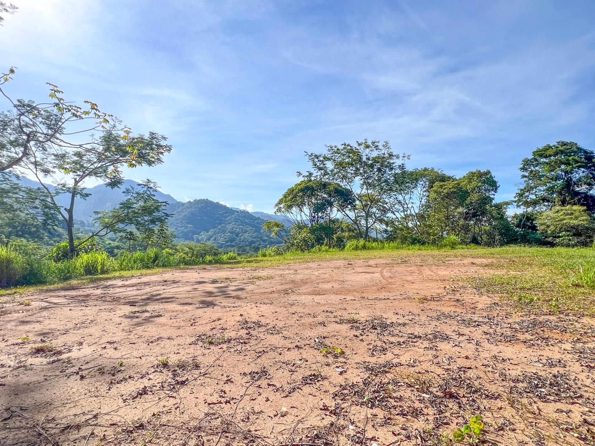 CARACARA RIDGE LOT #22 – ELEVATED & PRIVATE MOUNTAIN SETTING, IN OJOCHAL – 2.27 ACRES