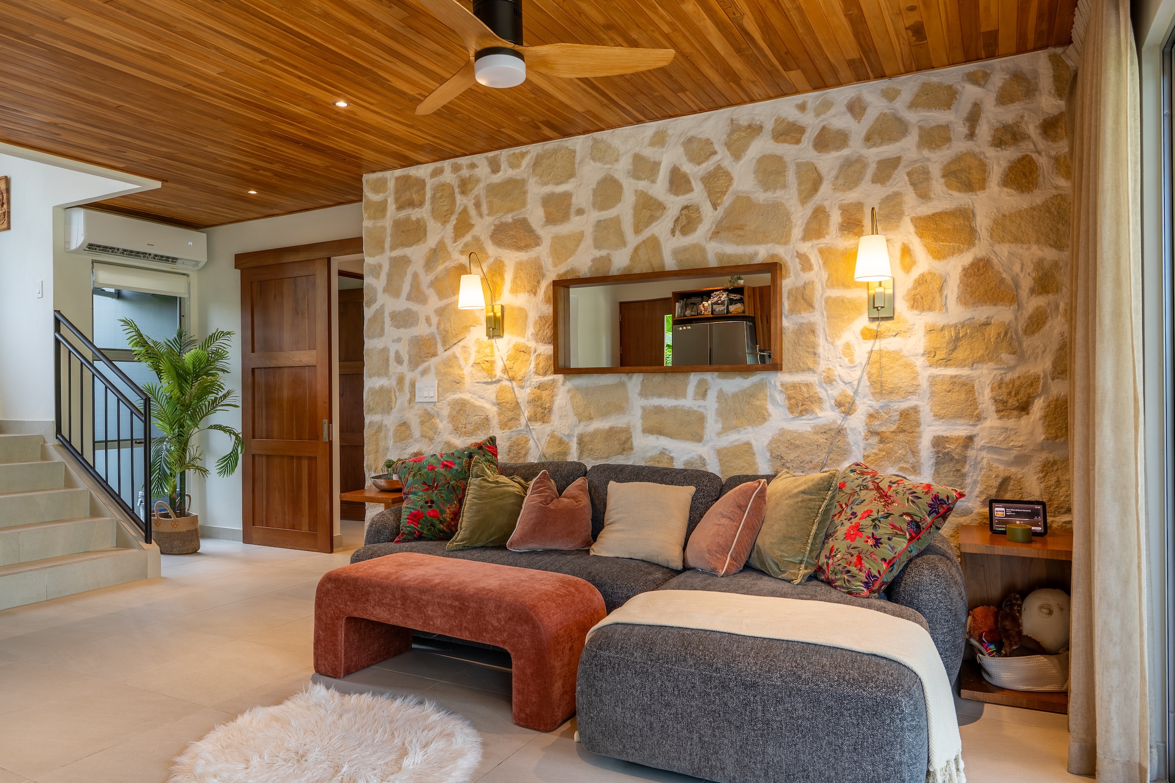 3-BEDROOM HOUSE WITH POOL, IN THE CENTER OF OJOCHAL