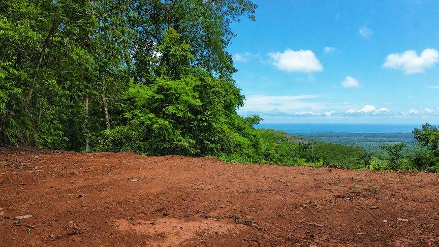 LAND WITH PACIFIC AND MOUNTAIN VIEWS IN THE PORTASOL COMMUNITY, SAVEGRE – 1.98 ACRES