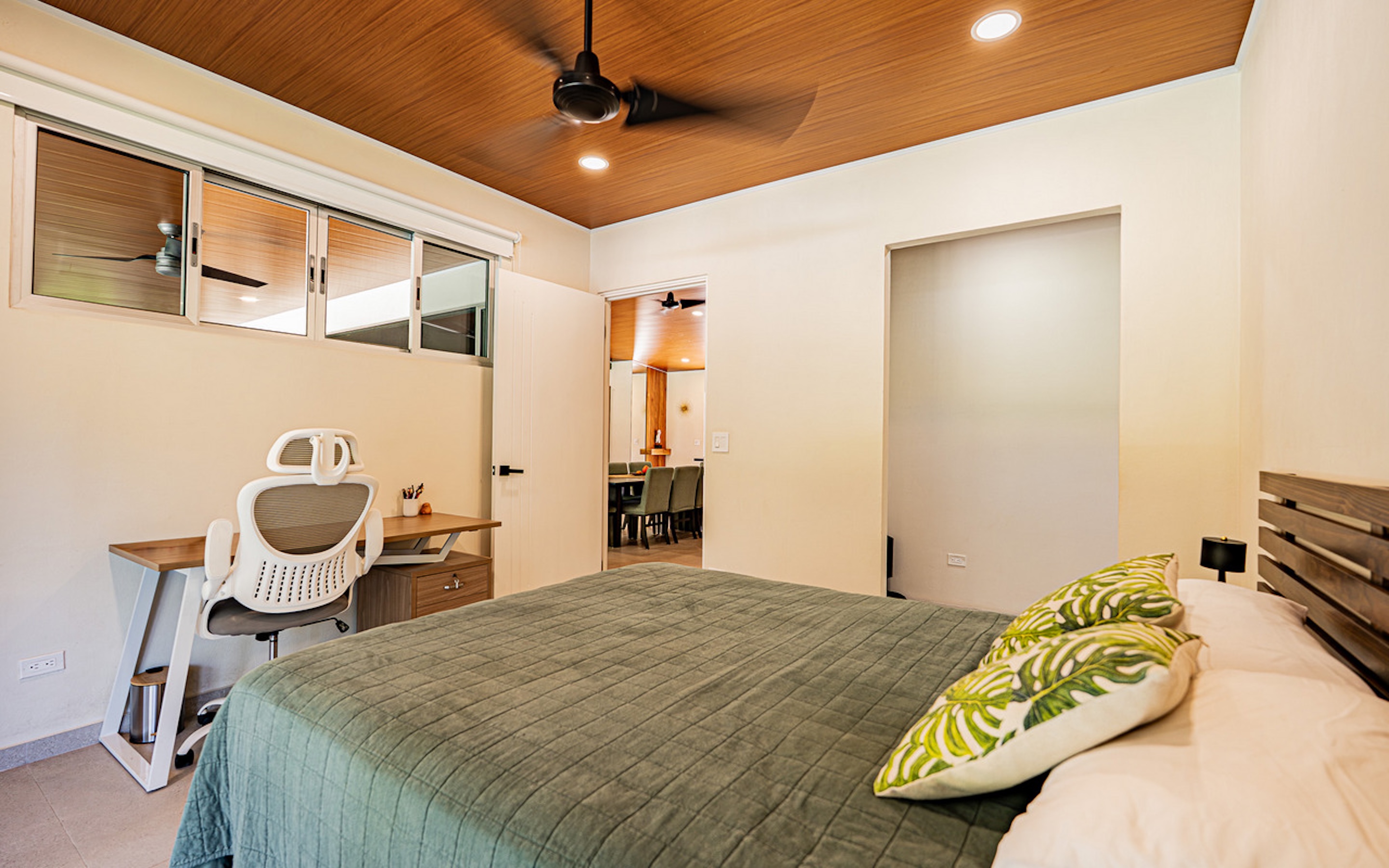 RIVERFRONT PROPERTY NEAR UVITA – PERMANENT RIVER, CASCADES & NATURAL SWIMMING POOLS