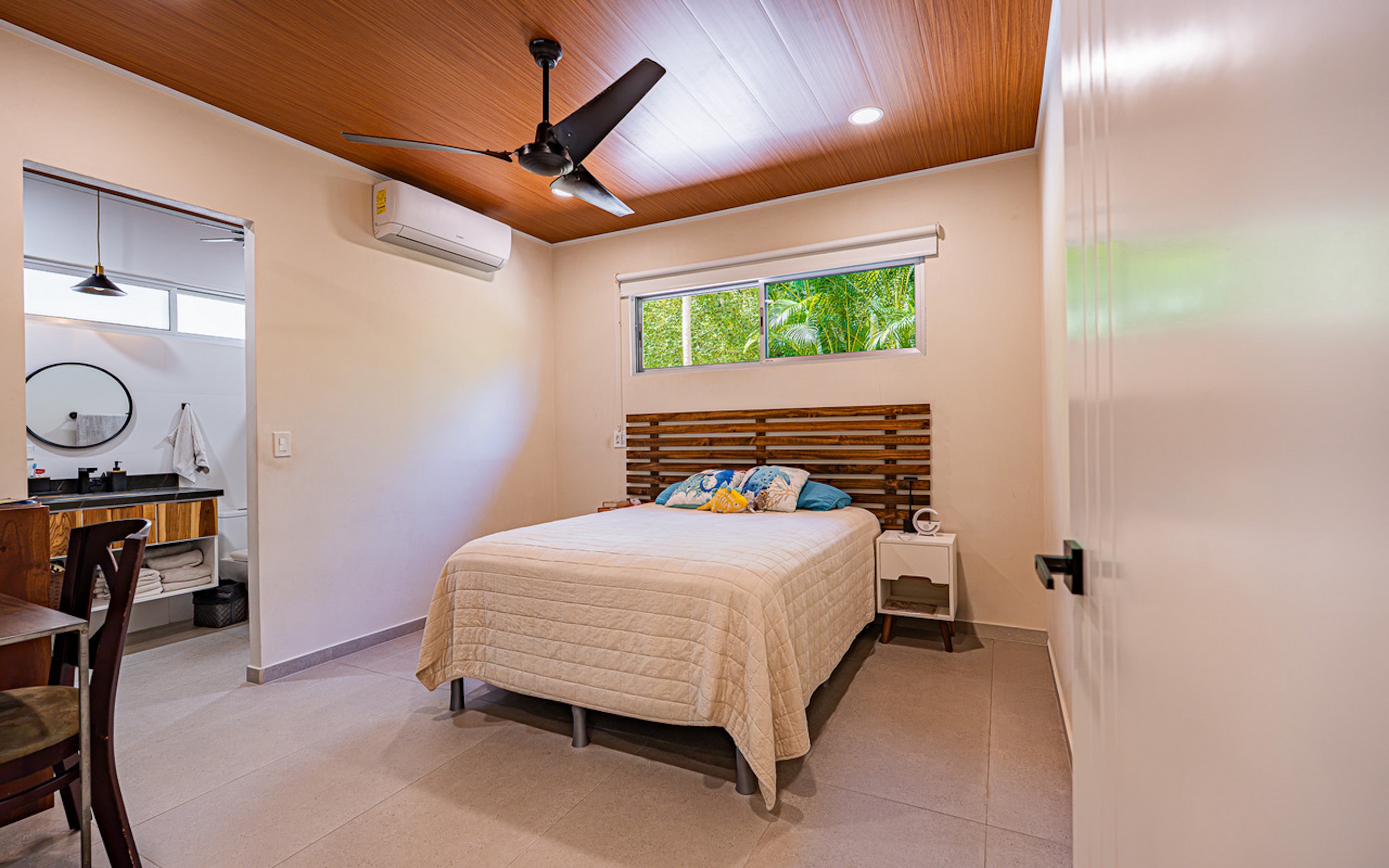 RIVERFRONT PROPERTY NEAR UVITA – PERMANENT RIVER, CASCADES & NATURAL SWIMMING POOLS