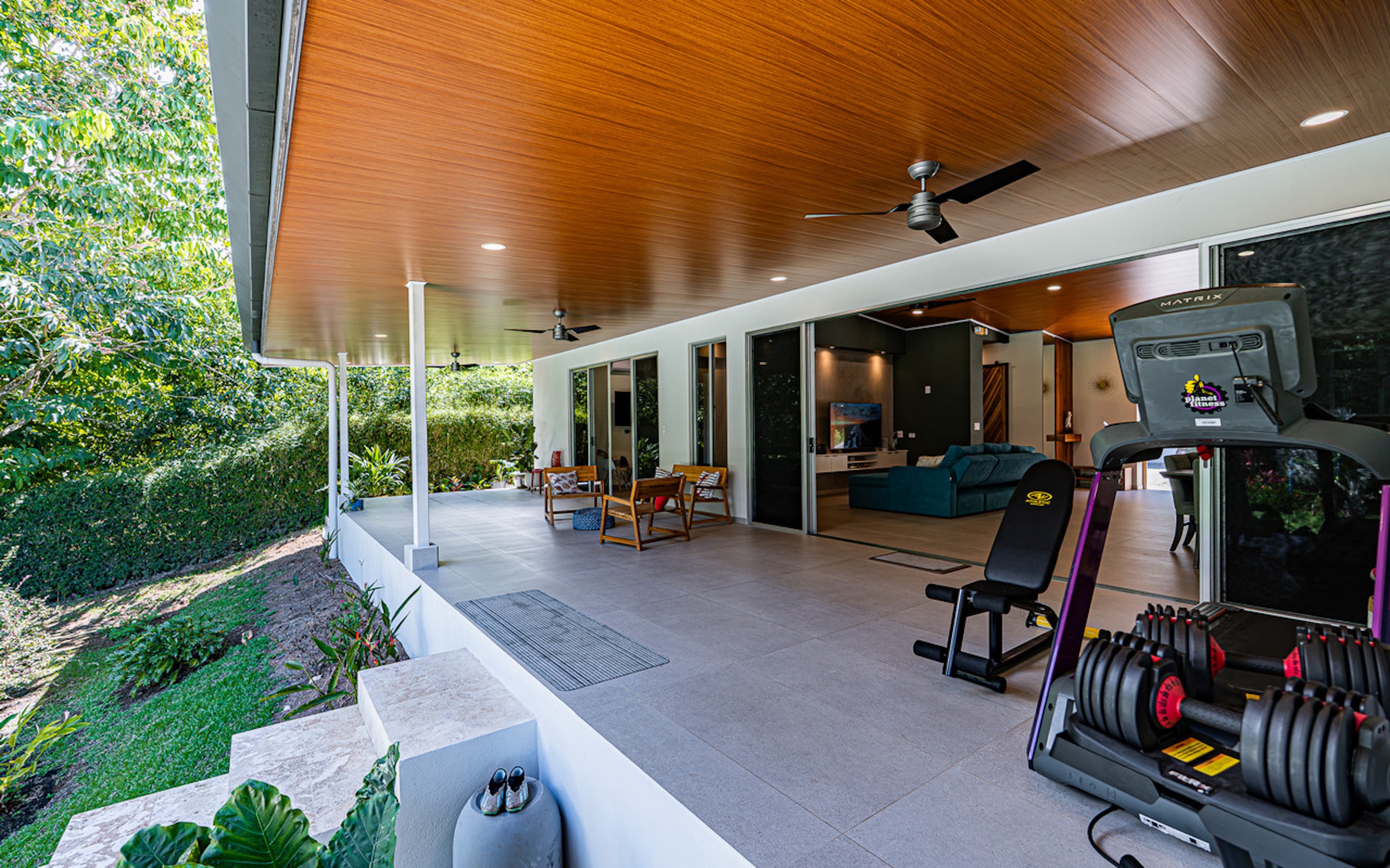 RIVERFRONT PROPERTY NEAR UVITA – PERMANENT RIVER, CASCADES & NATURAL SWIMMING POOLS