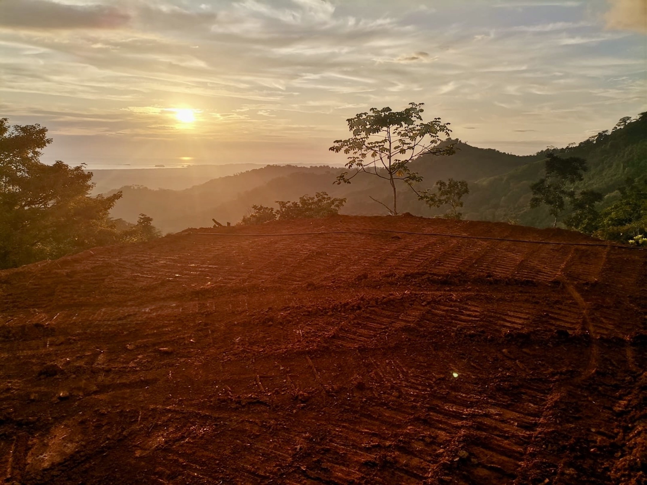 10-HECTARE PROPERTY IN THE MOUNTAINS OF SAN CRISTÓBAL DE AGUIRRE, NEAR TO SILENCIO
