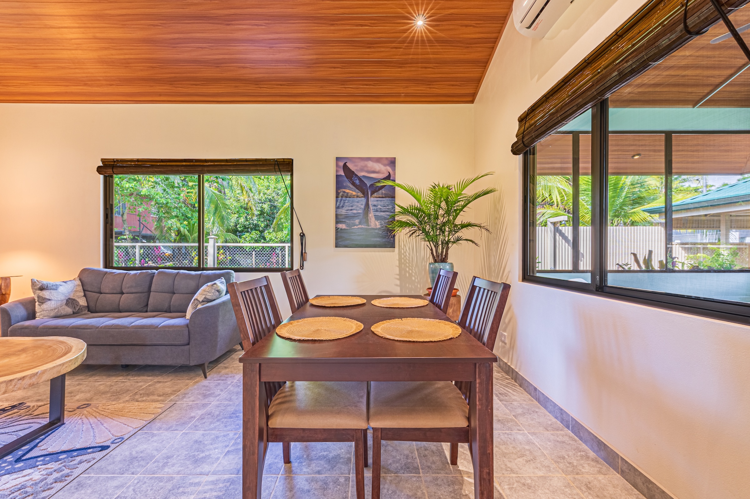 CASA TORTUGA  MODERN CONCRETE HOME NEAR PLAYA MATAPALO, IN MATAPALO