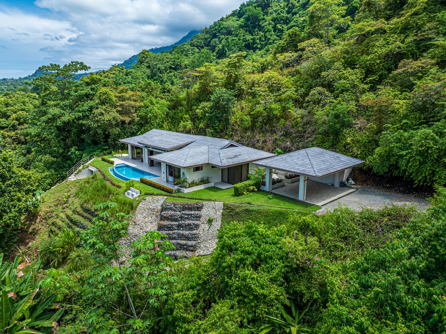 PRIVATE RESIDENCE WITH POOL AND OCEAN AND SUNSET VIEWS, IN OJOCHAL – 1.74 ACRES