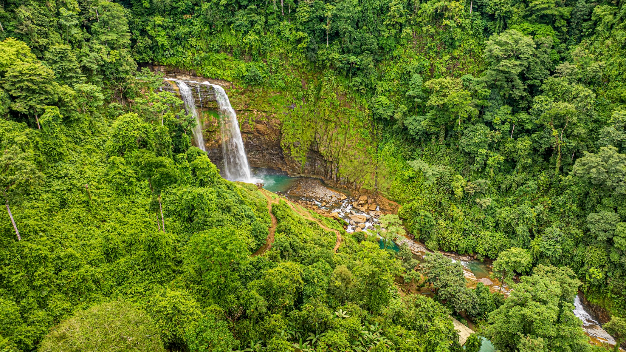 222-ACRE ECO-TOURISM PROPERTY WITH 210-FOOT WATERFALL, IN THE UP OF PLATANILLO