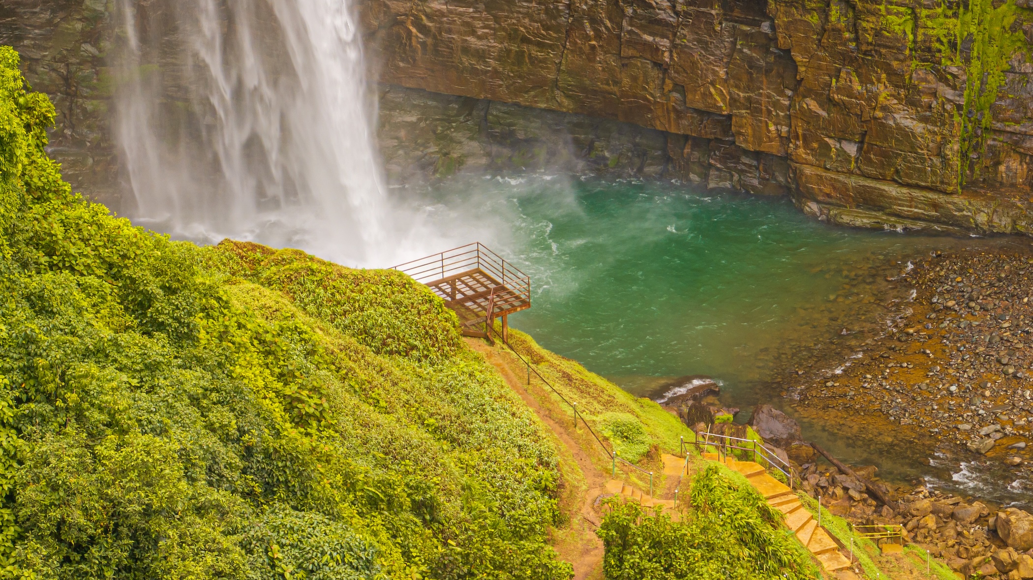 222-ACRE ECO-TOURISM PROPERTY WITH 210-FOOT WATERFALL, IN THE UP OF PLATANILLO