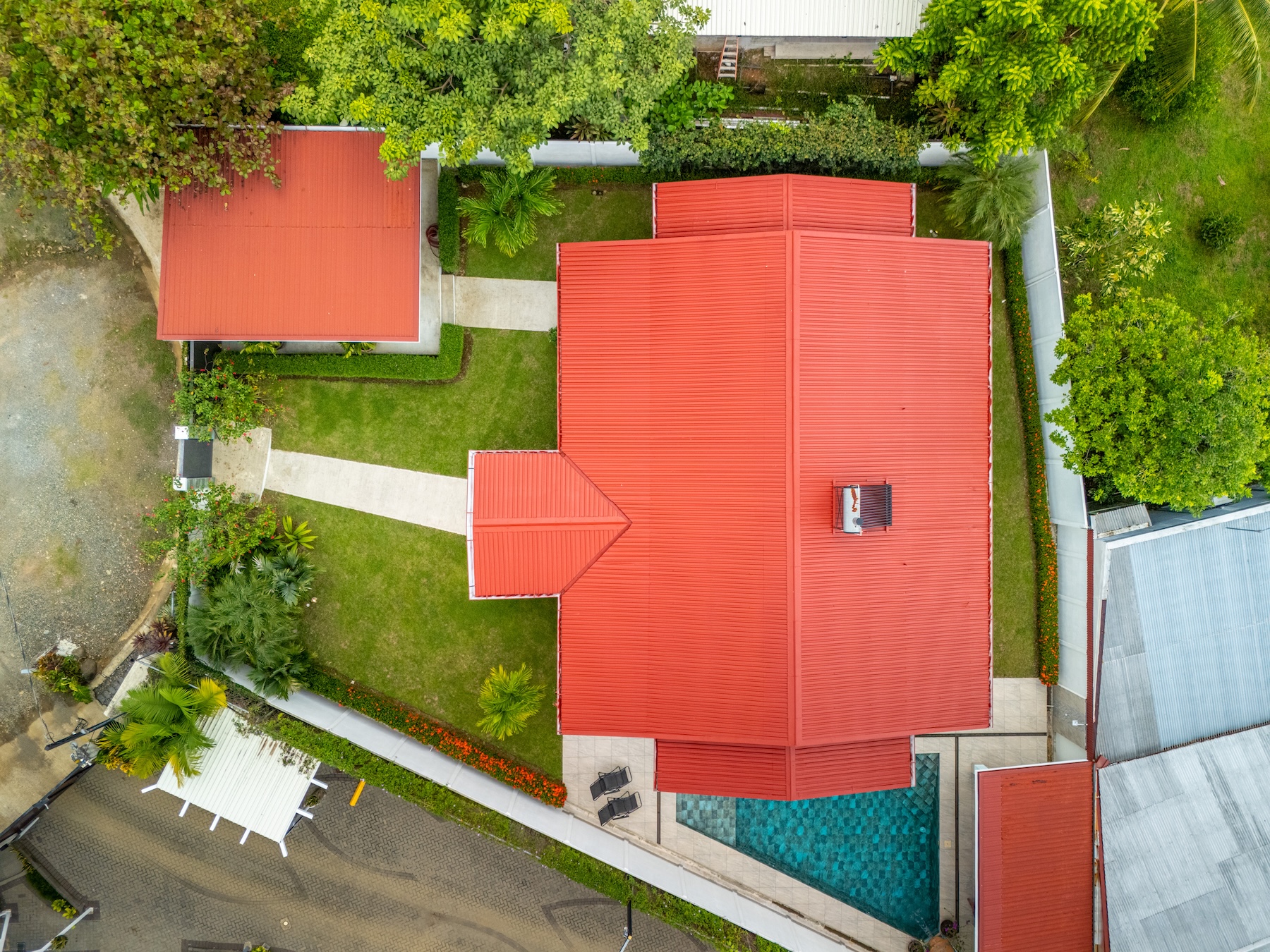 VILLA ESMERALDA RENOVATED HOUSE WITH POOL, IN UVITA