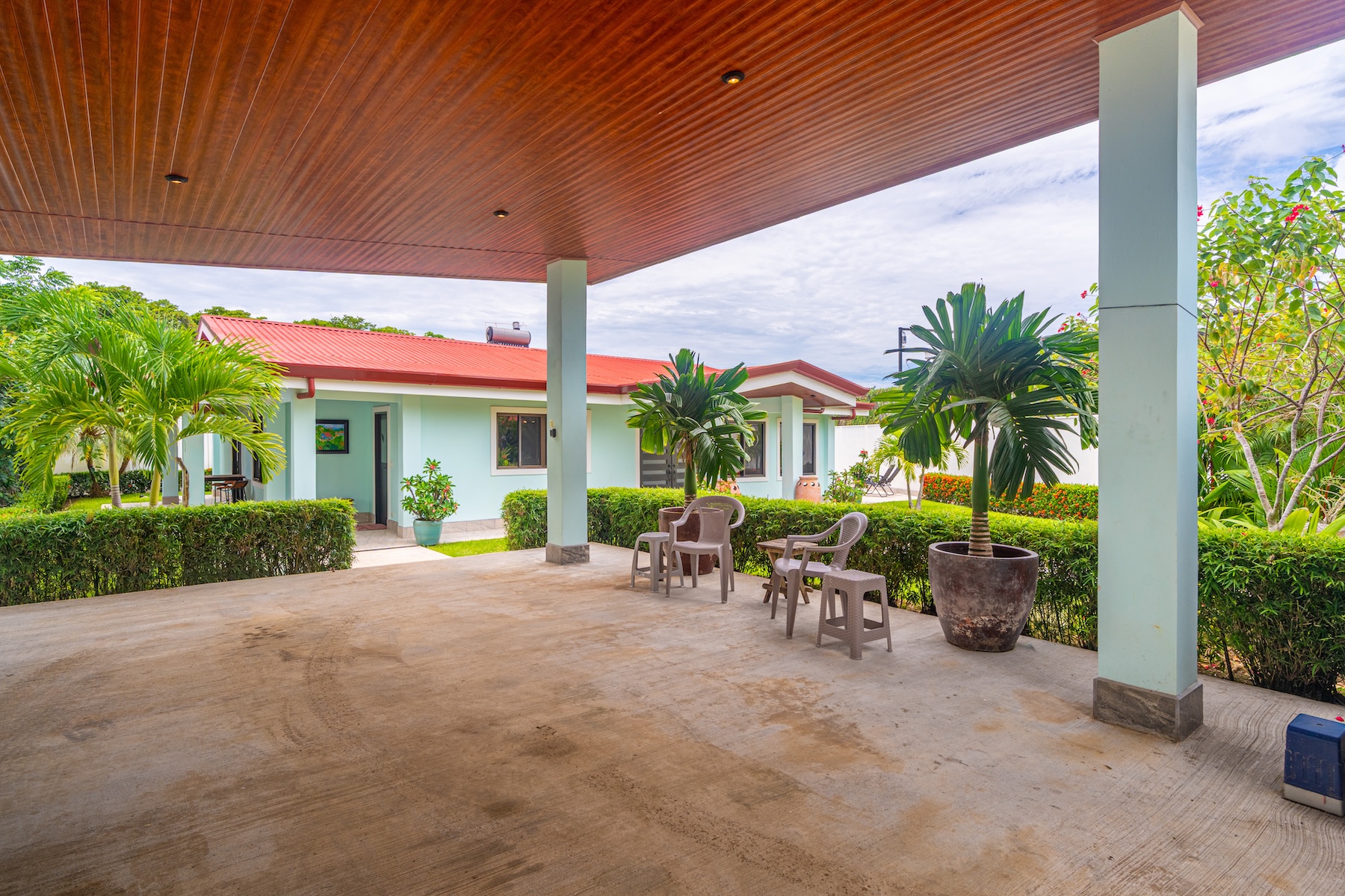 VILLA ESMERALDA RENOVATED HOUSE WITH POOL, IN UVITA