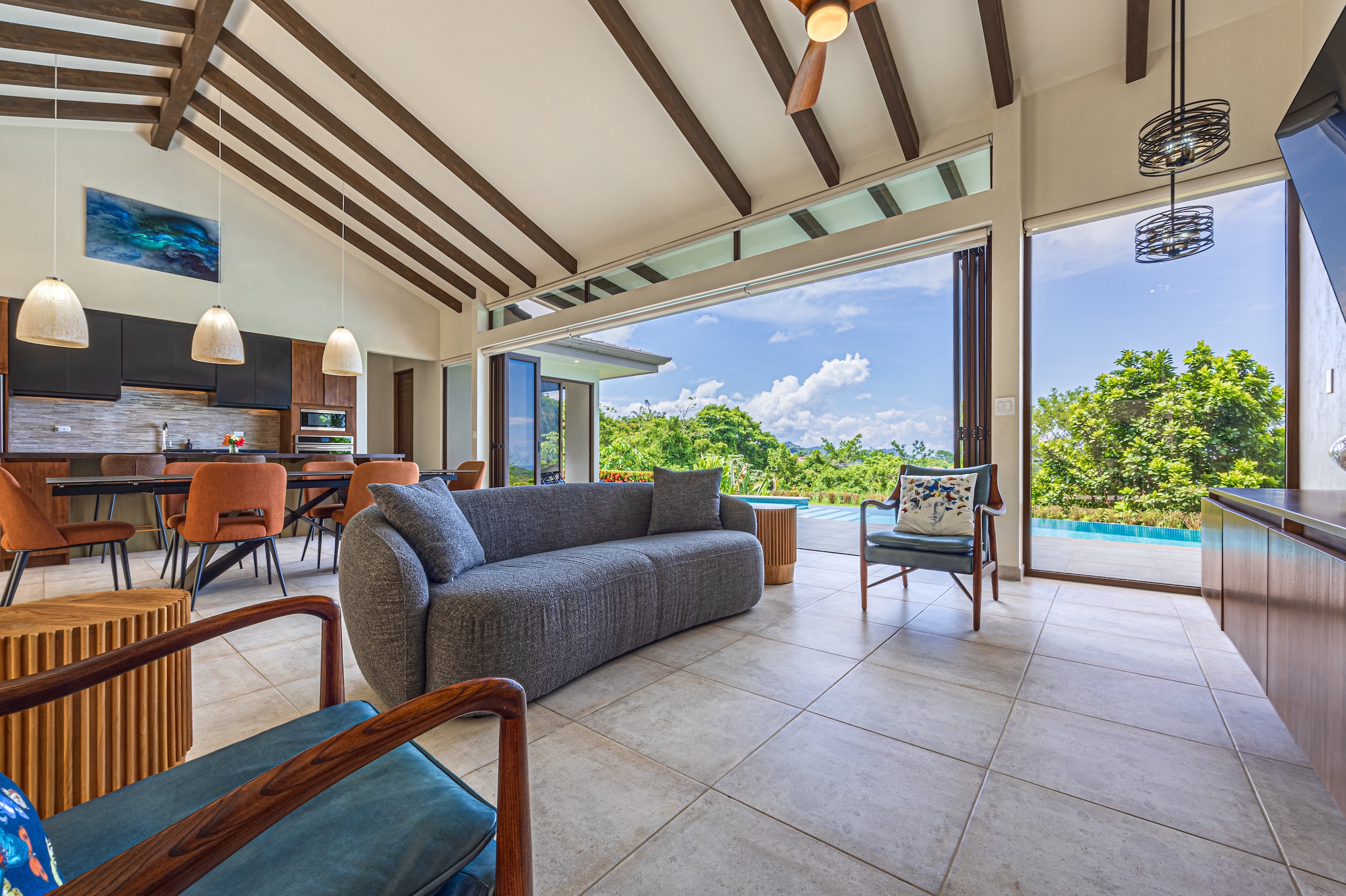PRIVATE RESIDENCE WITH POOL AND OCEAN AND SUNSET VIEWS, IN OJOCHAL – 1.74 ACRES