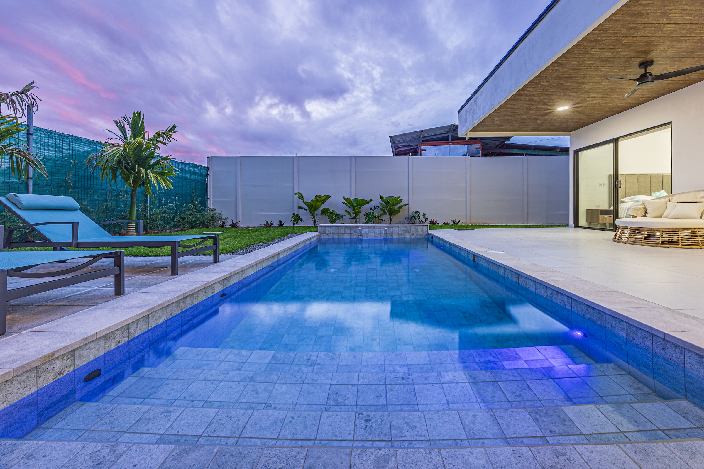 CASA LIBELULA BRAND-NEW MODERN TROPICAL HOME, IN UVITA