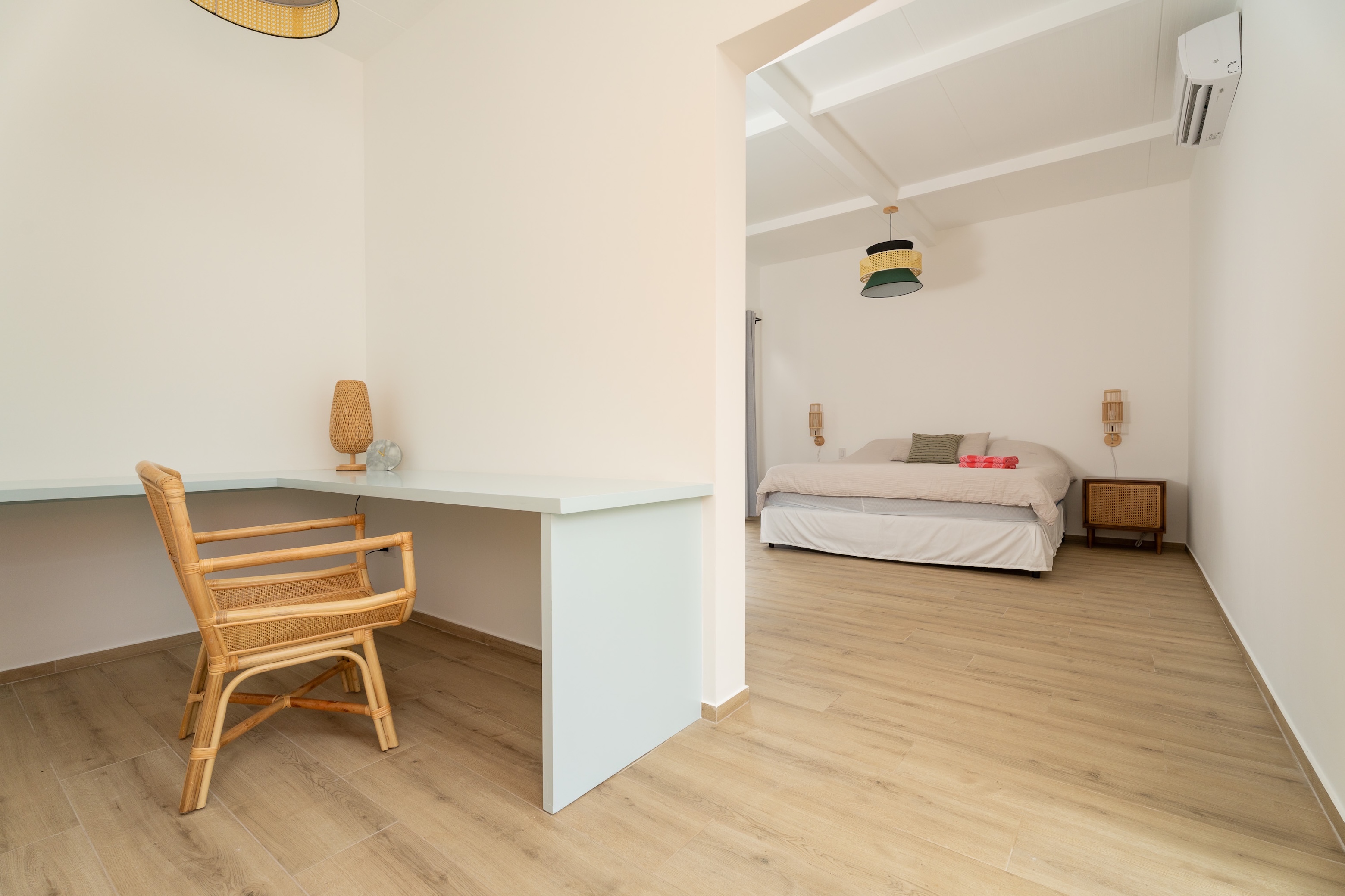 MODERN 3-BEDROOM HOME WITH OCEAN VIEWS, IN OJOCHAL – 0.16 ACRES